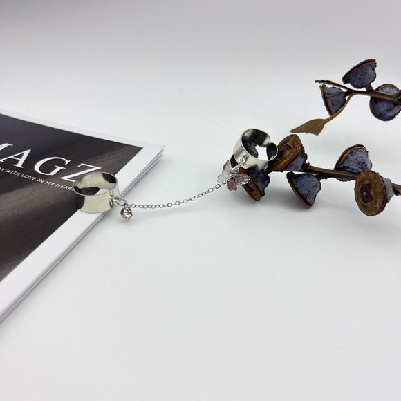 Silver ring - Picture 5 of 6